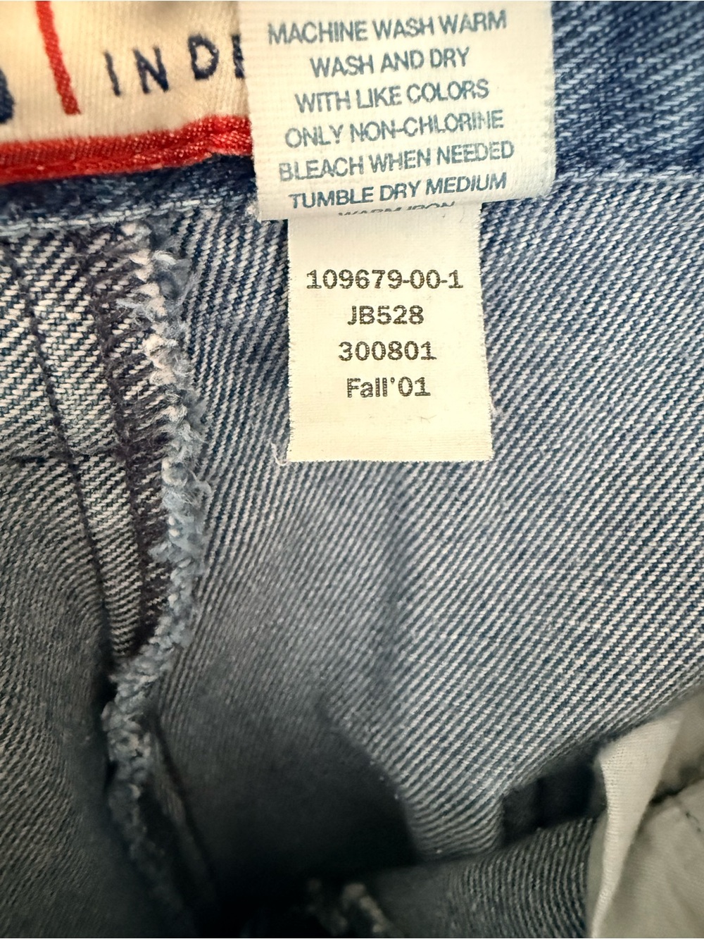 Vintage Y2K Old Navy Flare Jeans Women’s Size 4 Retro Rainbow Stitch Denim - Picture 7 of 10